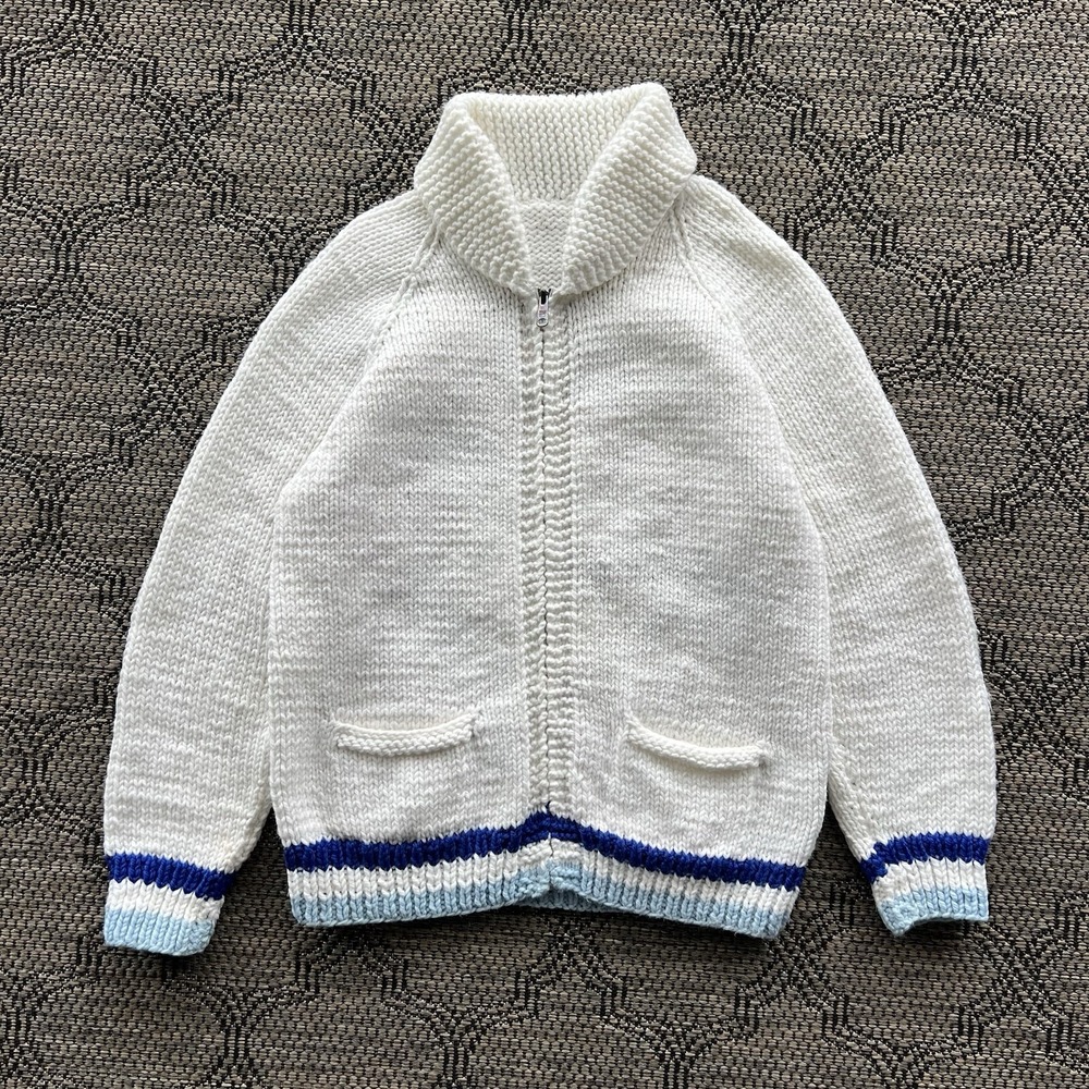 Vintage Blue Jays Cowichan Men's Medium White MLB Acrylic Hand Knit Cardigan - Picture 3 of 11